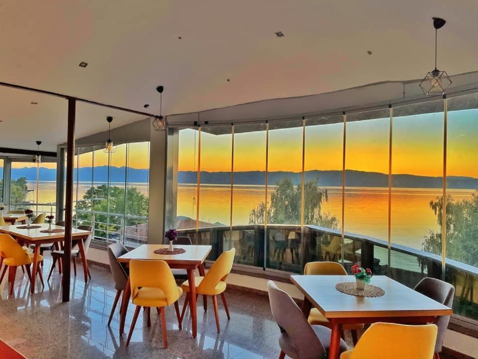 Villa Nika Пештани Экстерьер фото
